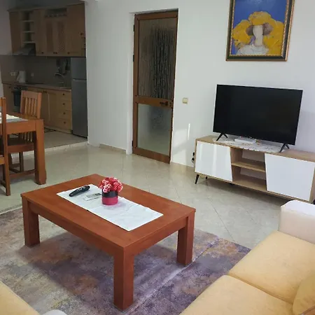 Apartman Ersasion Tirana